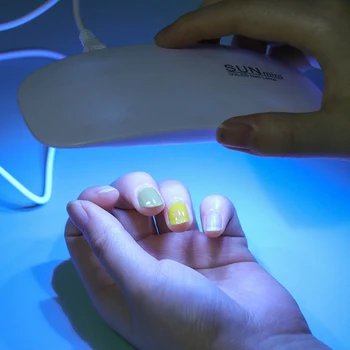 12W Mini Tırnak Kurutma Makinesi Taşınabilir 6 LED UV Manikür Lambası Ev Kullanımı Tırnak kurutma İçin lamba tırnak cilası Vernik USB kablosu