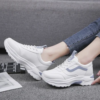 Kadın vulkanize ayakkabı Rahat Moda 2021 Yeni Kadın Rahat Nefes Beyaz Daireler Tenis Kadın Platformu Sneakers Yaz Sonbahar