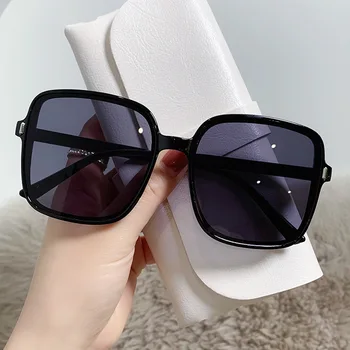 Retro Kare Güneş Gözlüğü Kadın Vintage Degrade güneş gözlüğü Moda Tasarımcısı Kadın Şeffaf Lens Beyaz Oculos De Sol 2022 0
