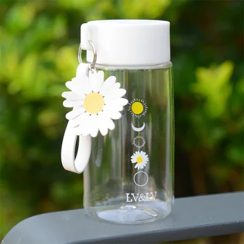 500 ml Küçük Papatya Şeffaf Plastik Su Şişeleri BPA Ücretsiz Yaratıcı Buzlu Su Şişesi Ile Taşınabilir Halat Seyahat çay bardağı