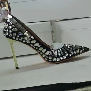Seksi Rhinestone Stiletto Kadın Sivri Burun Altın Metal İnce Yüksek Topuklu Pompalar Bayan Moda parti ayakkabıları