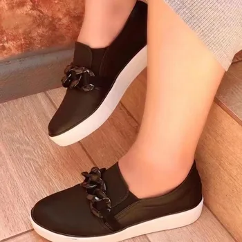 Artı Boyutu Zincir beyaz ayakkabı Kadın Düz PU deri makosenler 2022 Yeni Bayanlar Tasarımcı Kore Spor Ayakkabı Rahat spor ayakkabı Tenis 1
