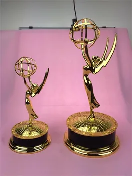 39 cm Gerçek boyutu 1: 1 Metal Emmy Trophy Fabrika Doğrudan Satış Emmy trophy Akademi Ödülü Liyakat Ücretsiz gönderi