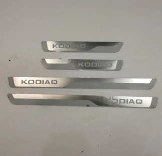 Skoda Kodiaq 2017-2022 için Yüksek Kaliteli paslanmaz çelik araba kapı eşiği guard Çizilmeye karşı koruma araba aksesuarları