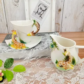 Porselen kahve fincanı karikatür zürafa fincan porselen yemek seti seramik süt kupası meyve suyu fincanı Avrupa ve Amerikan tarzı kabartmalı çiçek çayı bardak 2