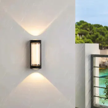 Modern minimalist açık su geçirmez duvar lambası IP66 yaratıcı üç taraflı aydınlık kişilik dekorasyon İskandinav lamba lüks ev