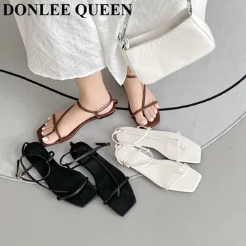 2022 Yaz Sandalet Kadın Düz Kare Ayak Moda Marka Dar Bant Sandalet Rahat Terlik Ayakkabı Vintage Burnu açık Sandalias Mujer