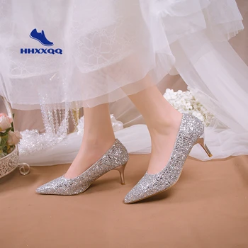 Gümüş Bling Parlak Kadın Pompaları 2022 Yeni Düğün Ayakkabı Kristal Yüksek Topuklu Ayakkabılar Kadın Sivri Burun İnce Topuk Düğün parti ayakkabıları