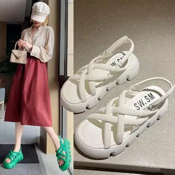 Yeşil Retro Yaz platform sandaletler Kore Peep Toe İçi Boş Rahat Roma Ayakkabı 2023 Moda Açık Kaymaz Rahat plaj ayakkabısı 2