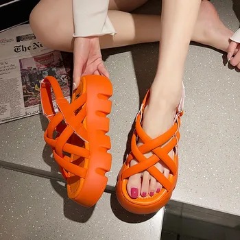 Yeşil Retro Yaz platform sandaletler Kore Peep Toe İçi Boş Rahat Roma Ayakkabı 2023 Moda Açık Kaymaz Rahat plaj ayakkabısı 5