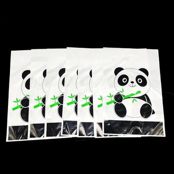 10 adet / grup Panda tema hediye keseleri çocuklar doğum günü partisi süslemeleri Panda plastik şeker torbaları Panda tema plastik şeker torbaları